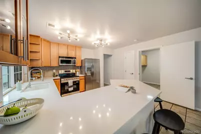 18753 E 51st Avenue, Denver, CO 80249 - Photo 11