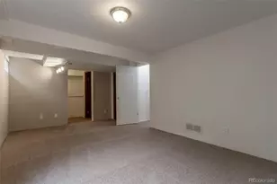 4217 S Argonne St, Aurora, CO 80013 - Photo 11