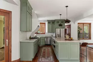 1026 S Cook St, Denver, CO 80209 - Photo 9