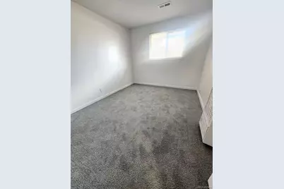 1177 Akron, Aurora, CO 80010 - Photo 7