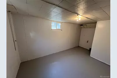 947 S Benton, Lakewood, CO 80226 - Photo 7