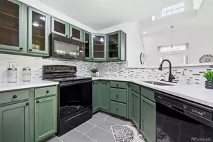 3000 E 112th Ave, Northglenn, CO 80233 - Photo 17