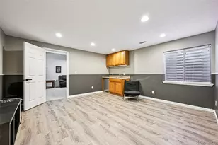 24486 E Louisiana Cir, Aurora, CO 80018 - Photo 21