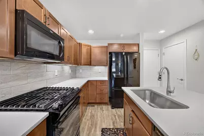 5843 Boston Street, Denver, CO 80238 - Photo 9