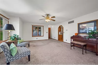 19 Douglas Drive N, Broomfield, CO 80020 - Photo 3