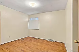 204 Tucson St, Aurora, CO 80011 - Photo 15