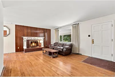 204 Tucson Street, Aurora, CO 80011 - Photo 5