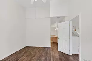 878 S Kalispell Cir, Aurora, CO 80017 - Photo 17