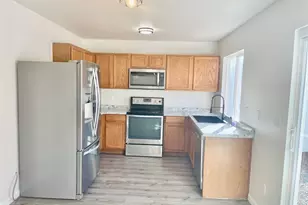 4215 Andes Ct, Denver, CO 80249 - Photo 7