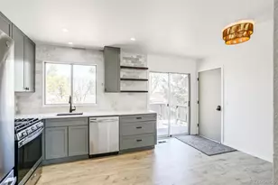 8165 W 93rd Way, Broomfield, CO 80021 - Photo 9