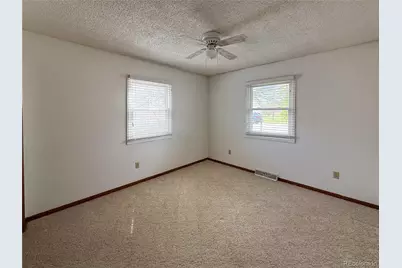 270 Sycamore Street, Burlington, CO 80807 - Photo 13