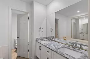 10562 E Maplewood Dr, Englewood, CO 80111 - Photo 23