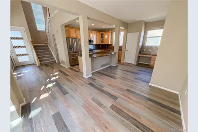 10049 Southlawn Circle, Commerce City, CO 80022 - Photo 11