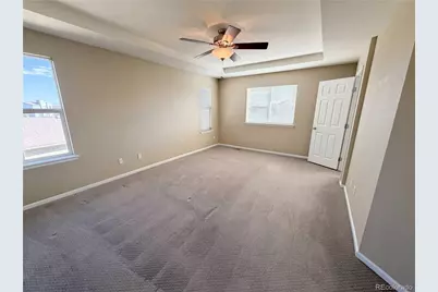 10049 Southlawn Circle, Commerce City, CO 80022 - Photo 17