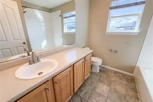 10049 Southlawn Cir, Commerce City, CO 80022 - Photo 27