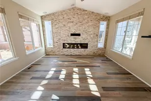 10049 Southlawn Cir, Commerce City, CO 80022 - Photo 3