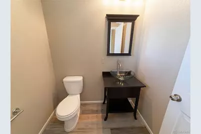 10049 Southlawn Circle, Commerce City, CO 80022 - Photo 15