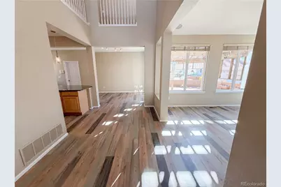 10049 Southlawn Circle, Commerce City, CO 80022 - Photo 7