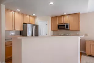 7969 S Buchanan Way, Aurora, CO 80016 - Photo 7