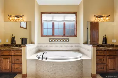 14904 W Evans Place, Lakewood, CO 80228 - Photo 17