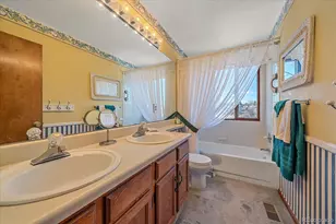 3571 S Uravan St, Aurora, CO 80013 - Photo 23