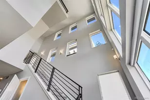 21420 E 61st Dr, Aurora, CO 80019 - Photo 13