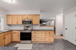 7831 Sangre De Cristo, Littleton, CO 80127 - Photo 17