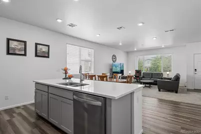 21052 E 60th Avenue, Aurora, CO 80019 - Photo 11