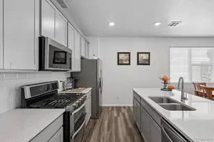 21052 E 60th Ave, Aurora, CO 80019 - Photo 9