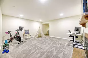 4521 W Ponds Cir, Littleton, CO 80123 - Photo 21