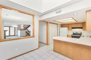 1350 S Idalia St, Aurora, CO 80017 - Photo 5