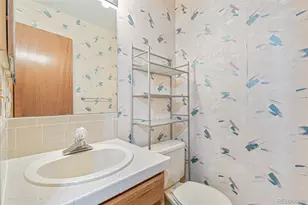 1350 S Idalia St, Aurora, CO 80017 - Photo 17