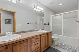 131 Creek Ln, Silverthorne, CO 80498 - Photo 27