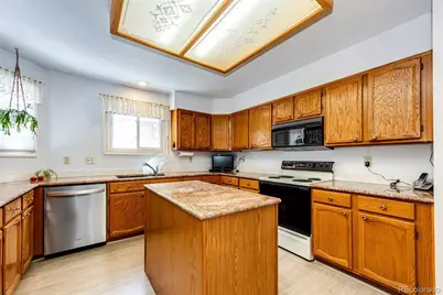 2566 S Independence Court, Lakewood, CO 80227 - Photo 11