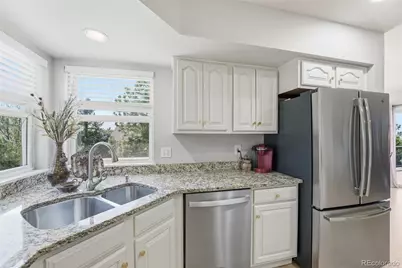 822 Shadowstone Drive, Highlands Ranch, CO 80129 - Photo 17