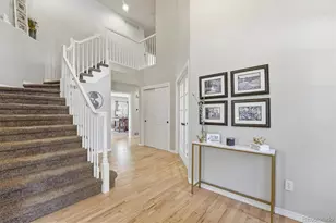 822 Shadowstone Dr, Highlands Ranch, CO 80129 - Photo 5