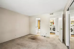 9887 E Peakview Ave, Englewood, CO 80111 - Photo 13