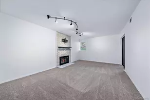 9727 E Peakview Ave, Englewood, CO 80111 - Photo 3