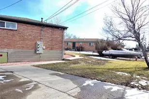 1129 Dallas St, Aurora, CO 80010 - Photo 19
