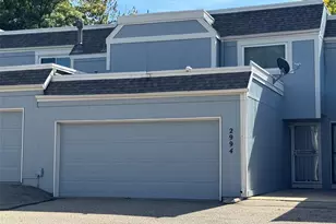 2994 S Parker Ct, Aurora, CO 80014 - Photo 1