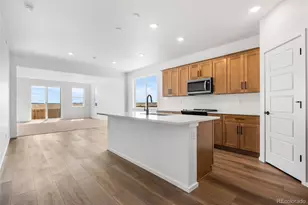 54860 E 27th Pl, Strasburg, CO 80136 - Photo 7