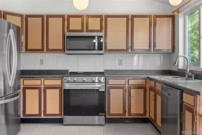 16114 E Iowa Avenue, Aurora, CO 80017 - Photo 5