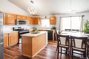 15002 E 50th Dr, Denver, CO 80239 - Photo 9