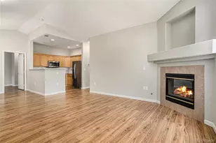 4085 S Crystal Cir, Aurora, CO 80014 - Photo 3