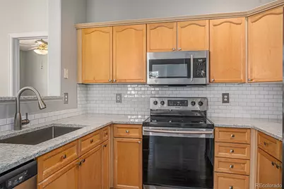 4085 S Crystal Circle #202, Aurora, CO 80014 - Photo 7
