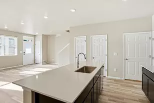 21244 E 65th Dr, Aurora, CO 80019 - Photo 9