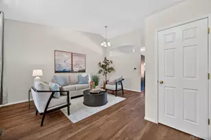 10481 Tucson St, Commerce City, CO 80022 - Photo 3