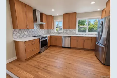 262 E Chenango Avenue, Englewood, CO 80113 - Photo 7