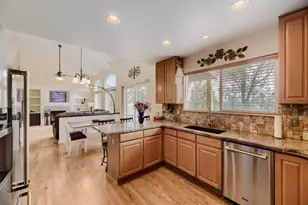 19138 E Berry Dr, Aurora, CO 80015 - Photo 5