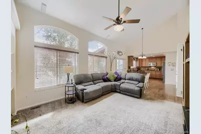 19138 E Berry Drive, Aurora, CO 80015 - Photo 9